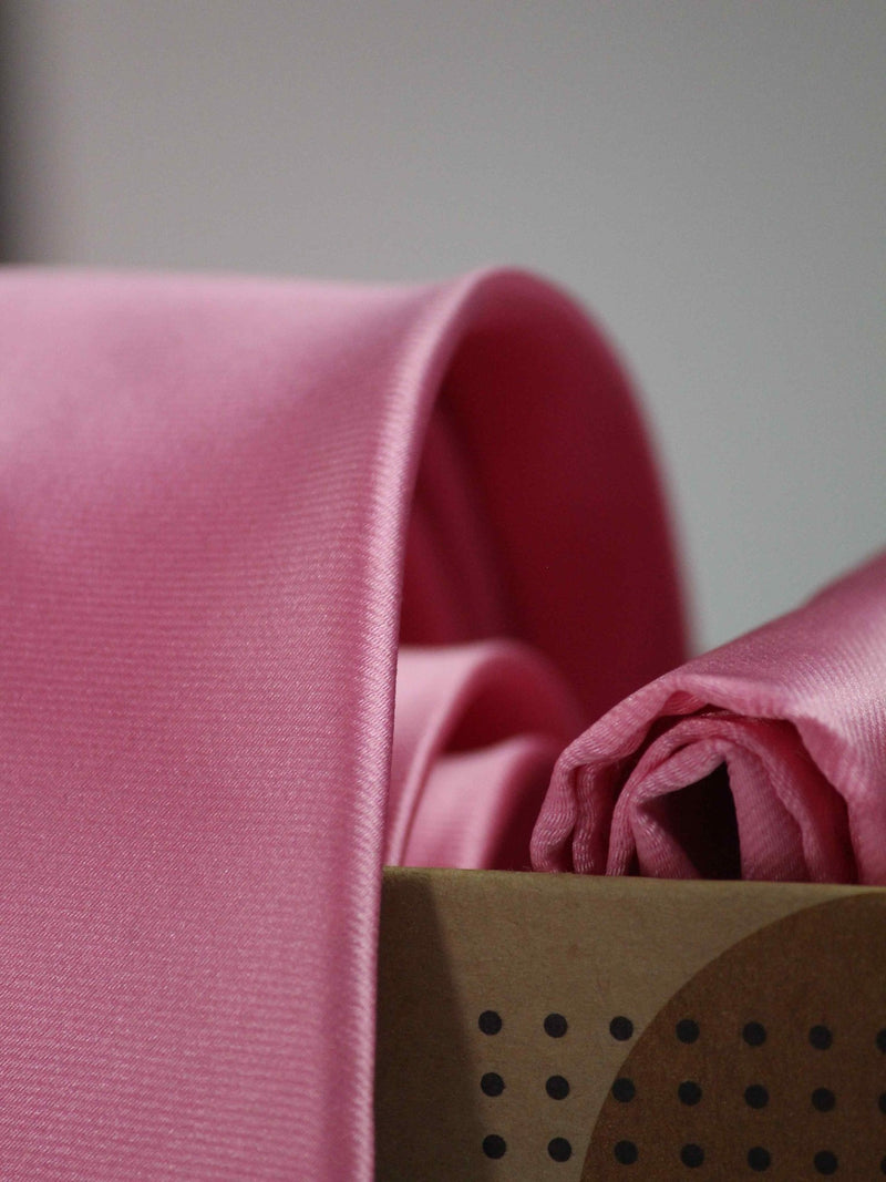 Pink Necktie & Pocket Square - TOSSIDO