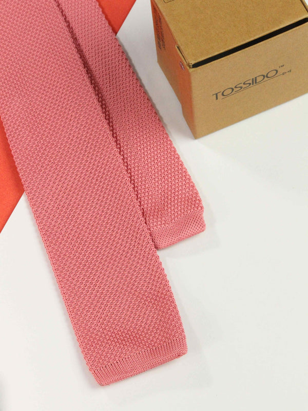 Pink Solid Knitted Necktie - TOSSIDO
