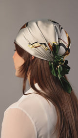 Multicolor Stirrups & Swing Short Scarf