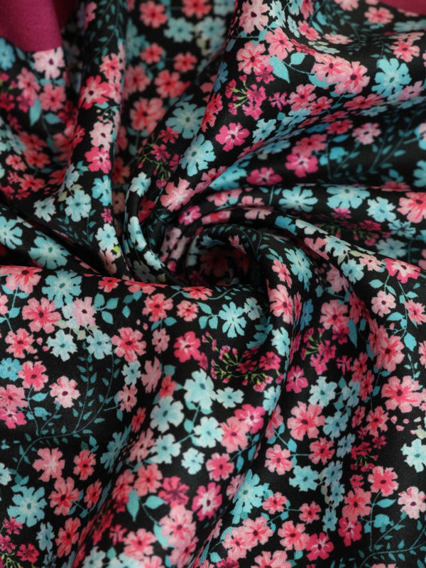 Profuse Pocket Square - TOSSIDO