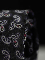 Purple Paisley Necktie - TOSSIDO