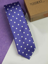 Purple polka necktie in woven microfiber, flat lay