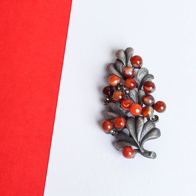 Red Beads Floral Brooch - TOSSIDO