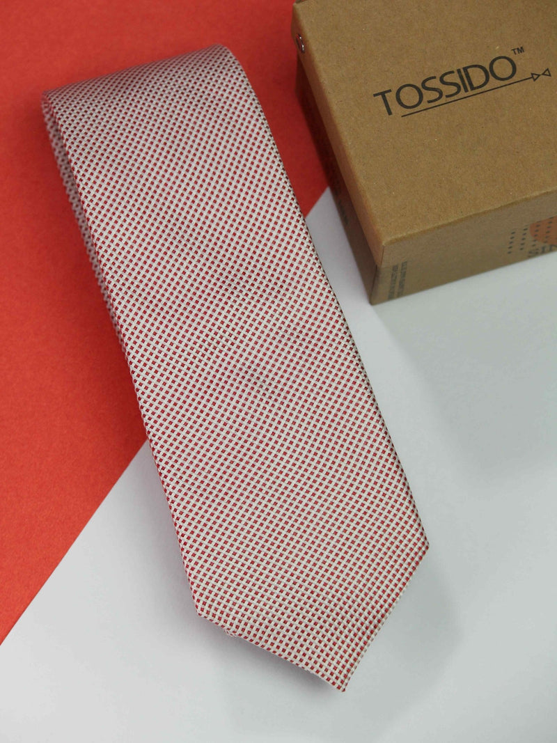 Red Salve Geometric Silk Necktie - TOSSIDO