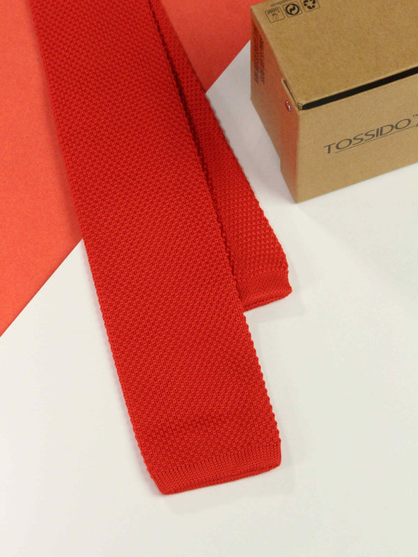 Red Solid Knitted Necktie - TOSSIDO