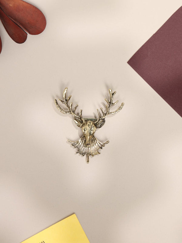 Reindeer Brooch - TOSSIDO
