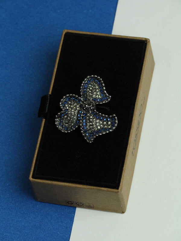 Rhinestone Floral Brooch - TOSSIDO