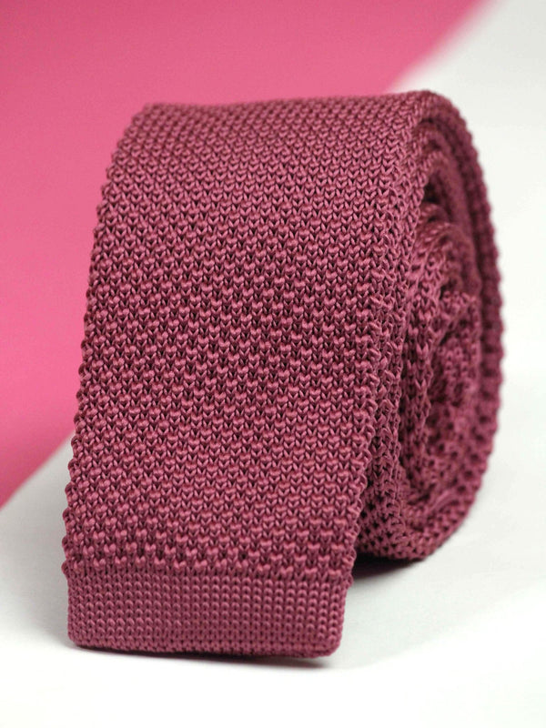 Rogue Pink Solid Knitted Necktie - TOSSIDO