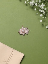 Rose Gold Daisy Pendant - TOSSIDO
