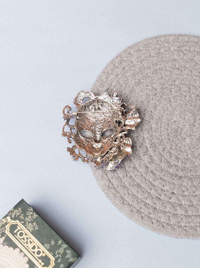 Royal Masquerade Brooch - TOSSIDO