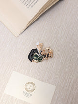 Senior Lawyer with Law Book Brooch - TOSSIDO