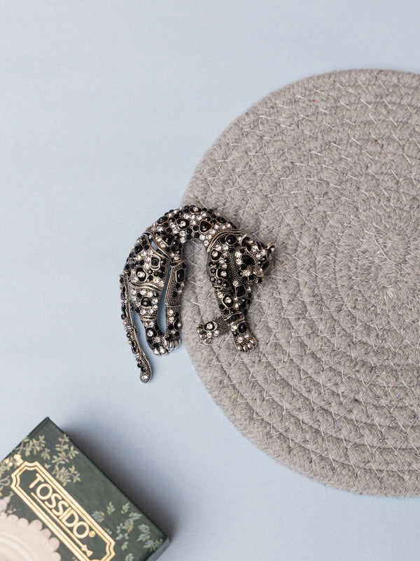 Shadow Panther Brooch - TOSSIDO