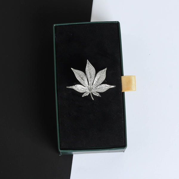 Silver Leaf Brooch - TOSSIDO