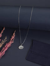 Silver Scallop Shell Pendant Necklace - TOSSIDO