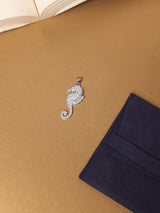 Silver Seahorse Pendant