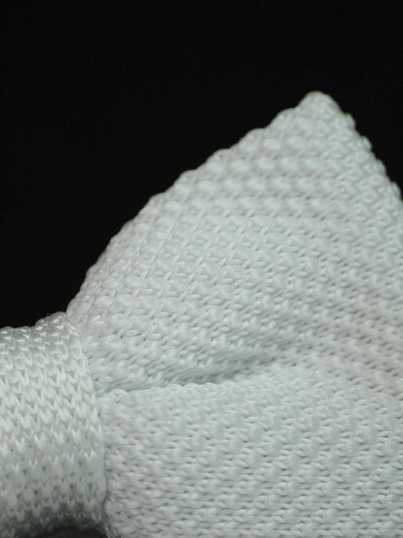 Solid White Knitted Bow Tie - TOSSIDO