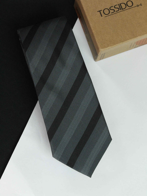 Strike It Off Necktie - TOSSIDO