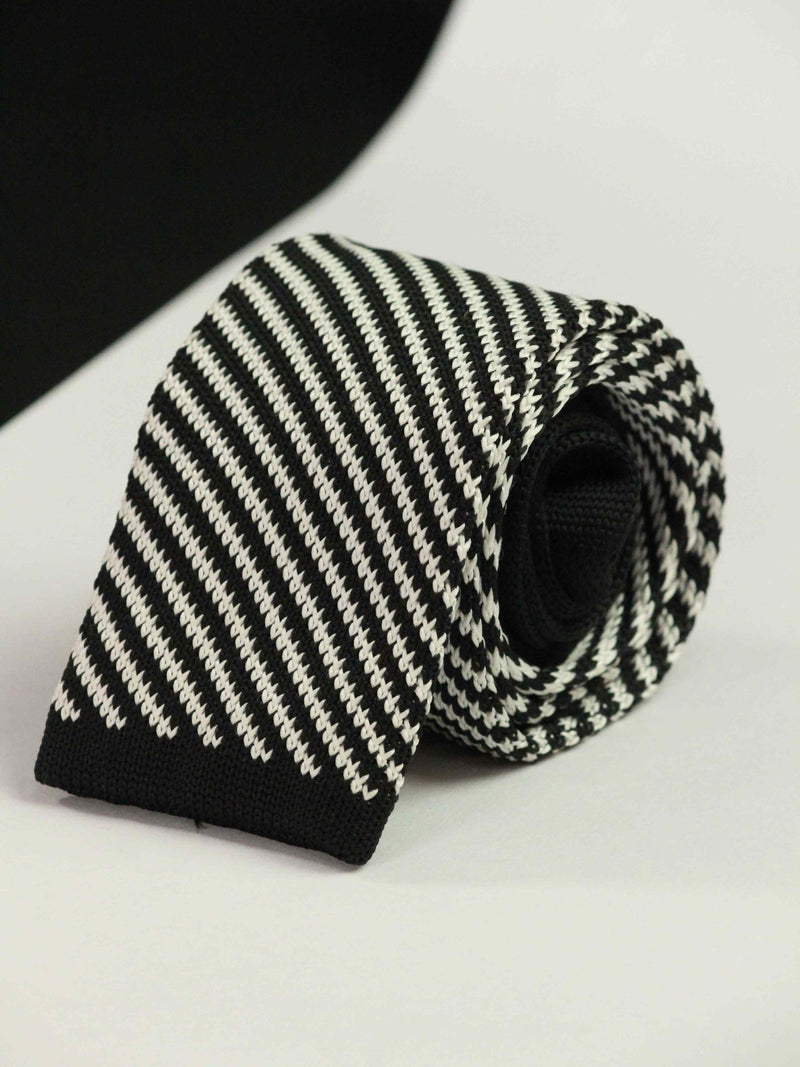 Tangy Knitted Necktie - TOSSIDO