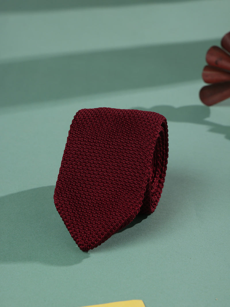 Maroon Solid Knitted Necktie