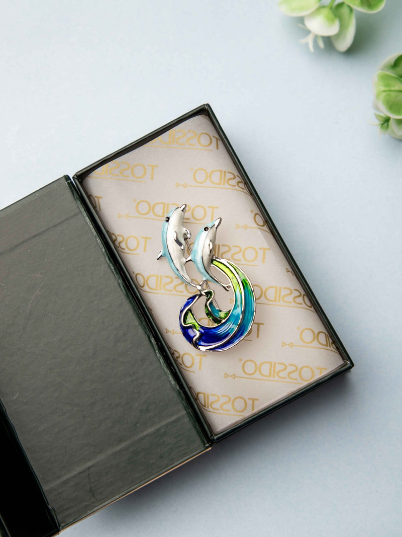 Twin Dolphin Wave Brooch - TOSSIDO