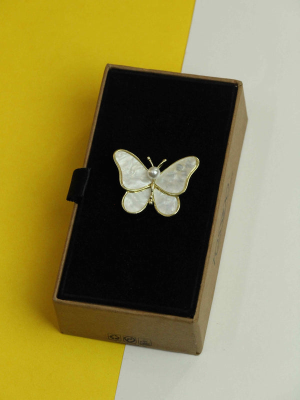 White Butterfly Brooch - TOSSIDO