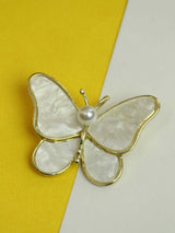 White Butterfly Brooch - TOSSIDO