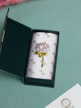 White & Pink Crystal Hydrangea Brooch - TOSSIDO