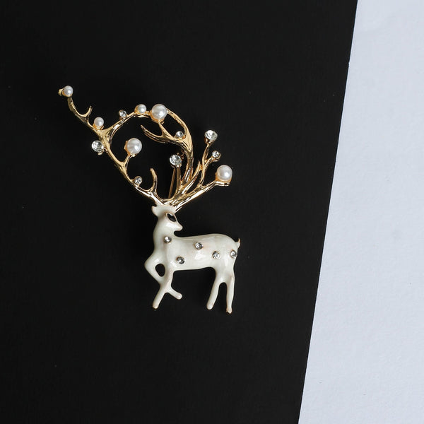 White Stag Brooch - TOSSIDO