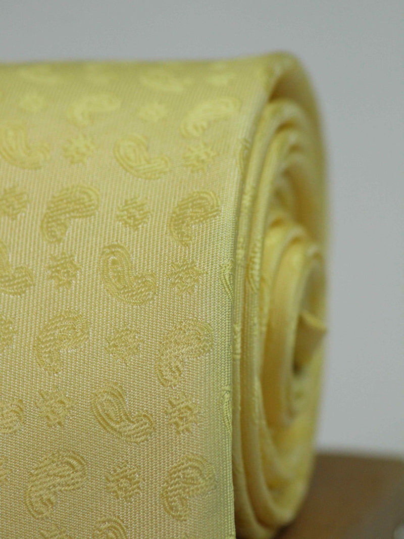 Yellow Paisley Necktie - TOSSIDO