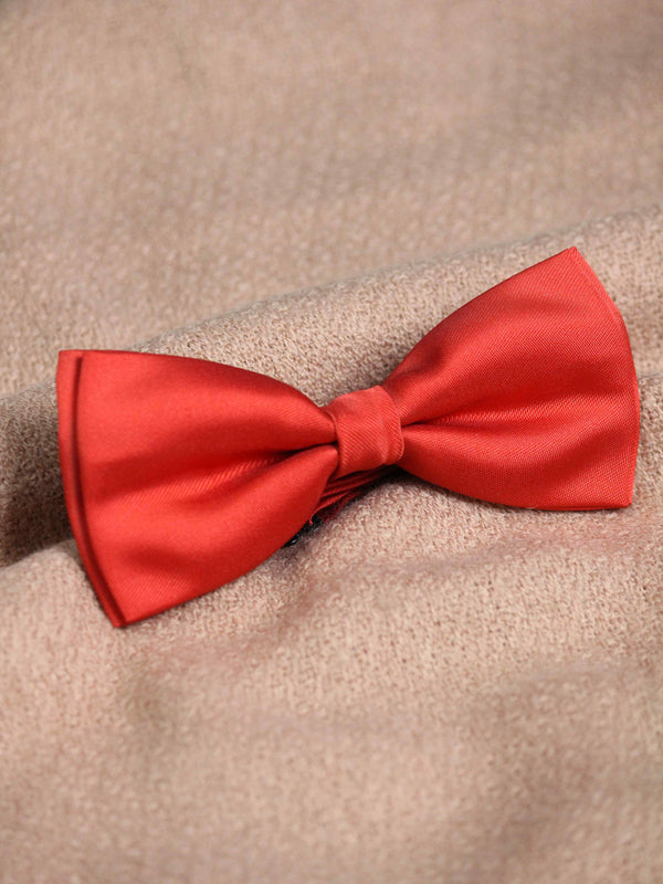 Red Solid Bowtie