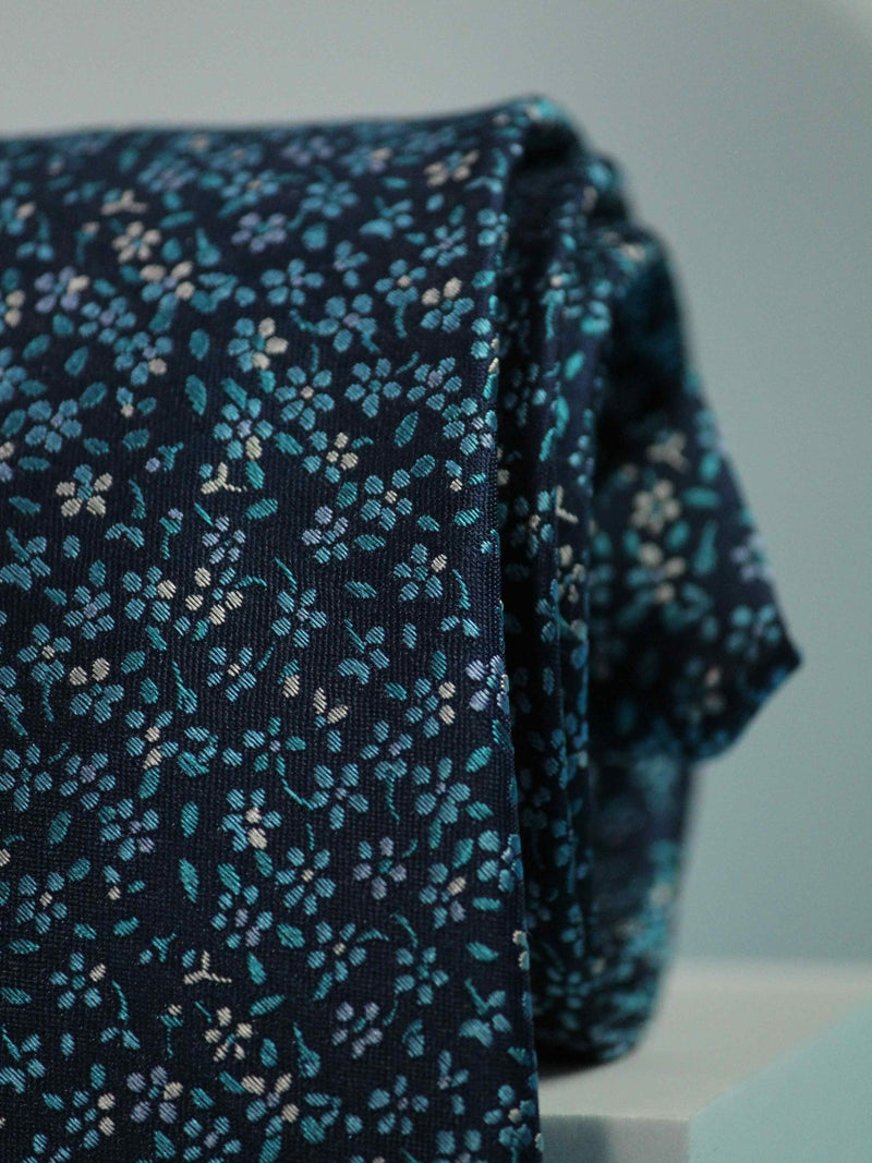 Blue Floral Handmade Silk Necktie - TOSSIDO