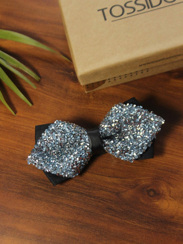 Emblaze Rhinestone Bowtie - TOSSIDO