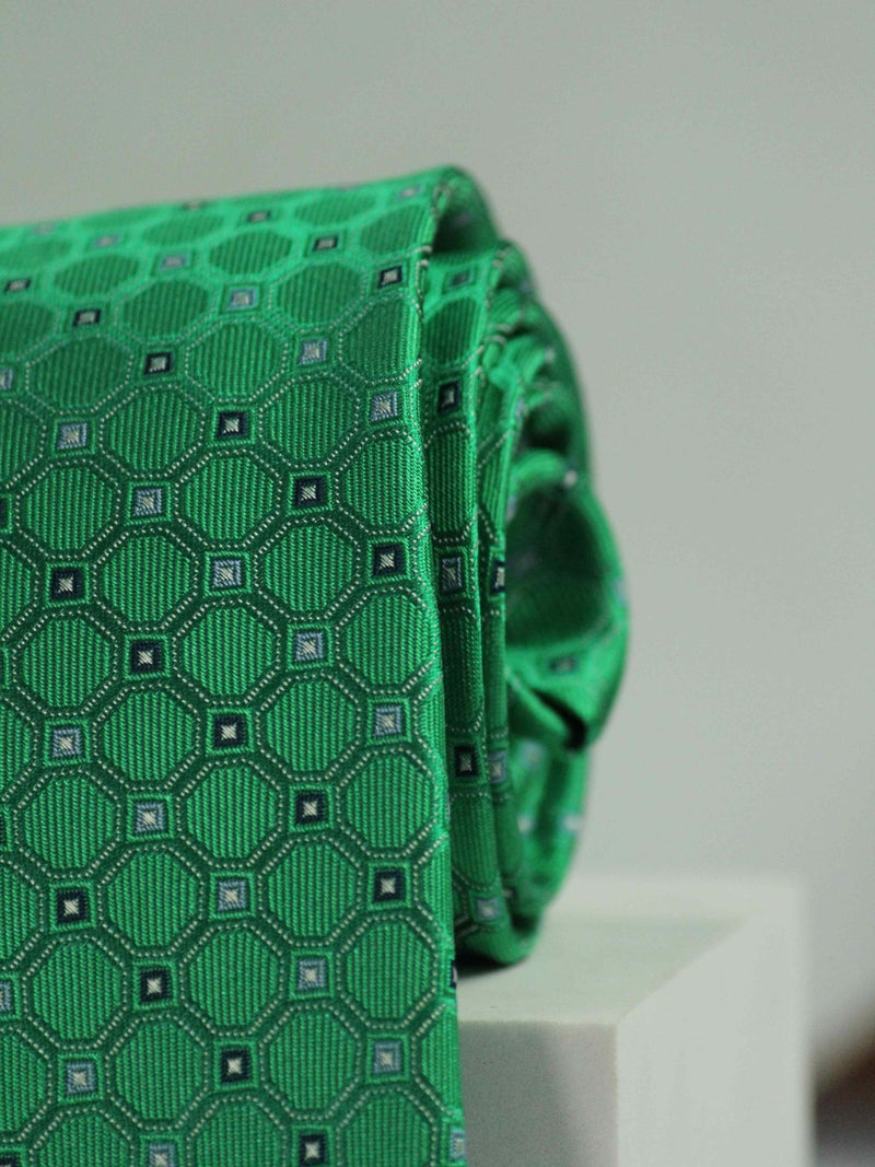 Green Geometric Handmade Silk Necktie - TOSSIDO