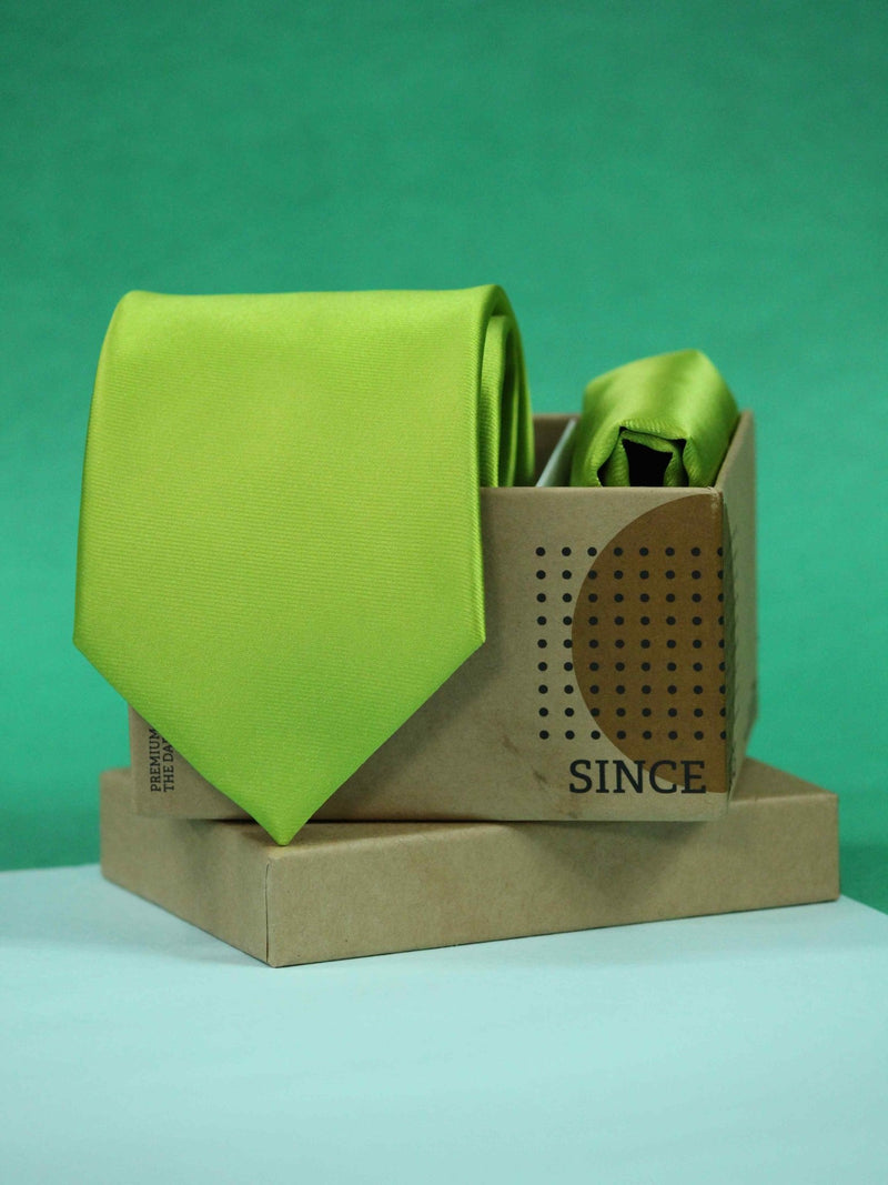 Into The Nature Necktie & Pocket Square - TOSSIDO