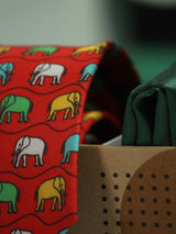 Printed Red Elephant Tie & Hanky Set - TOSSIDO
