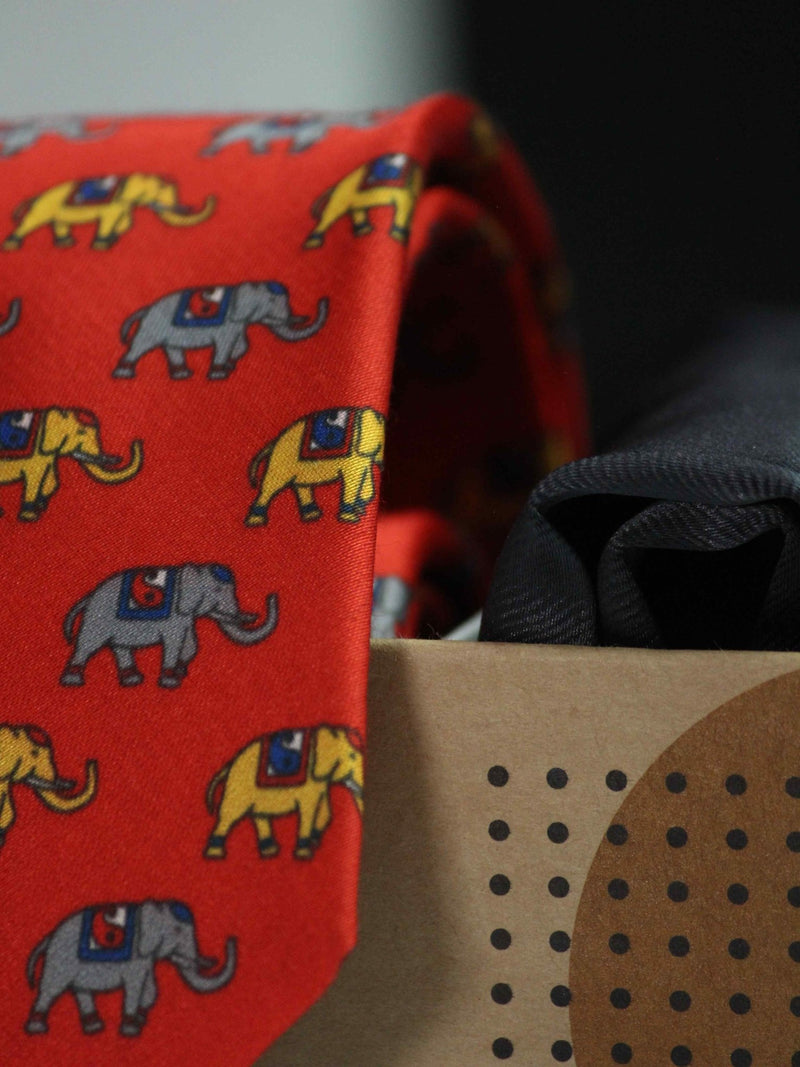 Printed Red Elephant Tie & Hanky Set - TOSSIDO