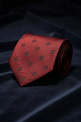 Purple & Red polka necktie in woven microfiber, flat lay